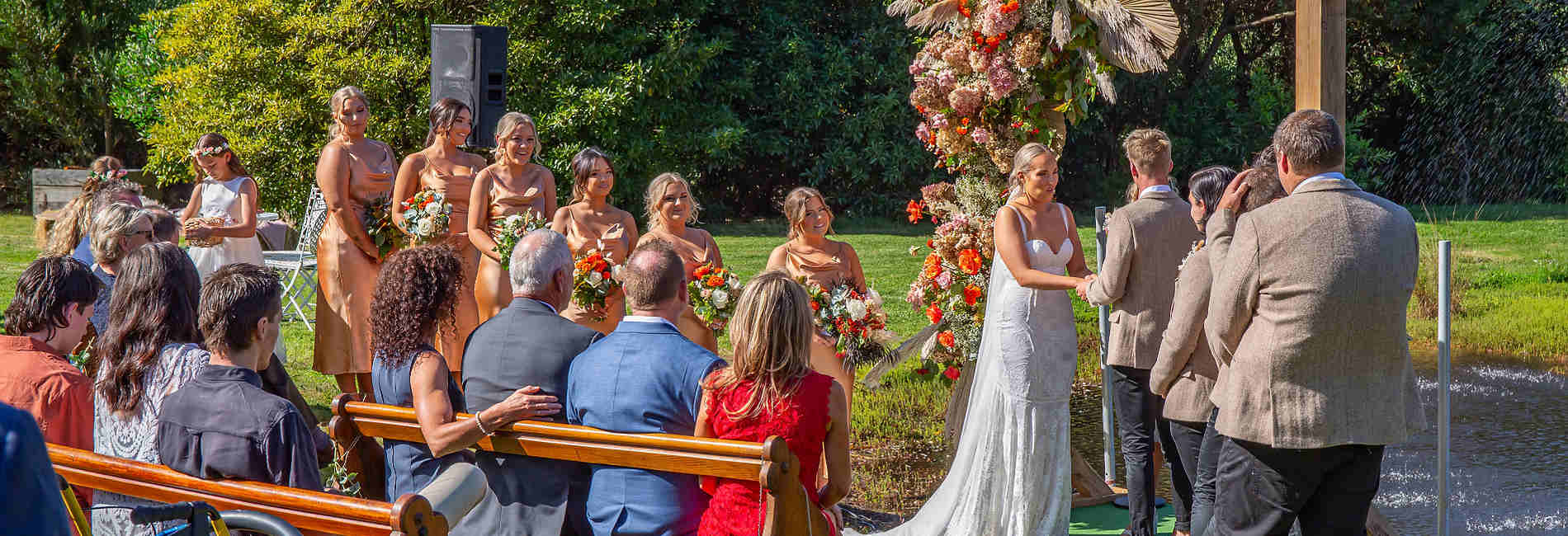 Friendly Garden weddings ceremony